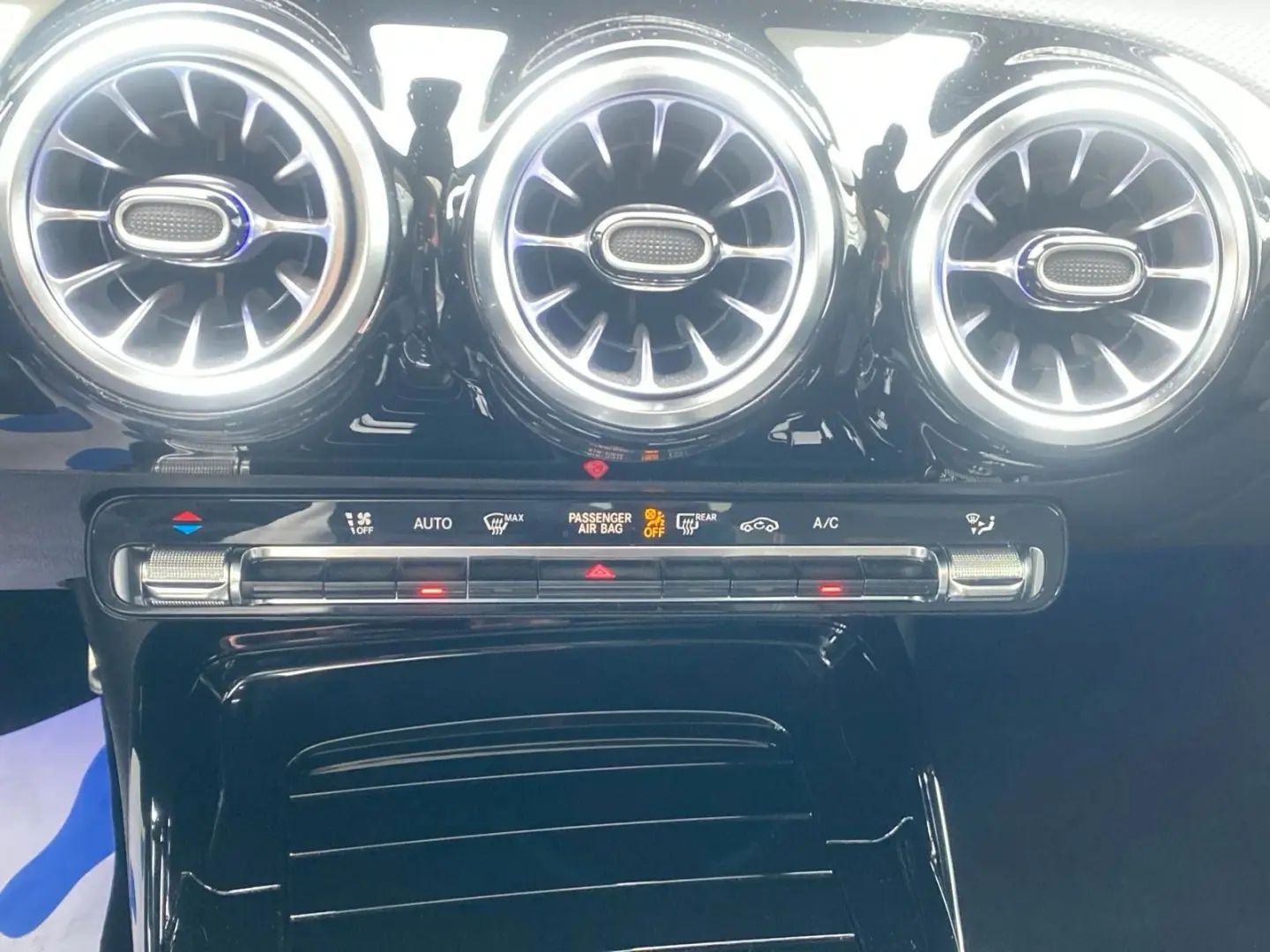 CLA AMG 45 S 4Matic NIGHT PANO AERO-P MBUX MATT