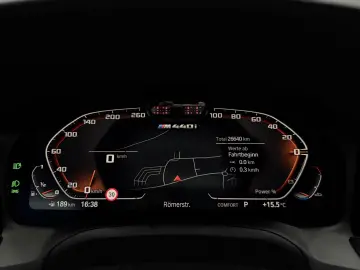 M440 i HUD