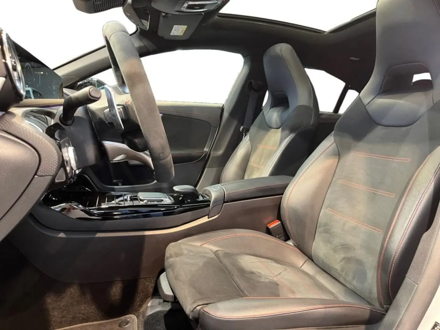 AMG CLA 45 S 4matic  Coupe AMG MBUX Burm Night