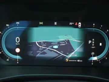 XC40 B4 DKG Plus Dark FSHZG 360  ACC Allwetter