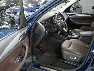 X3 xDrive 30d xLine HuD 360  AHK PANO LED STHZG