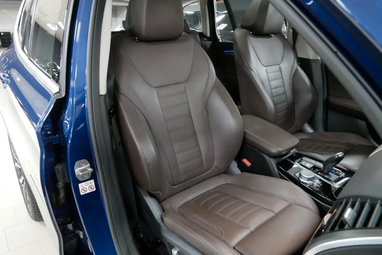 X3 xDrive 30d xLine HuD 360  AHK PANO LED STHZG