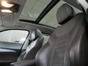 X3 xDrive 30d xLine HuD 360  AHK PANO LED STHZG