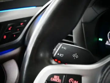 X3 xDrive 30d xLine HuD 360  AHK PANO LED STHZG