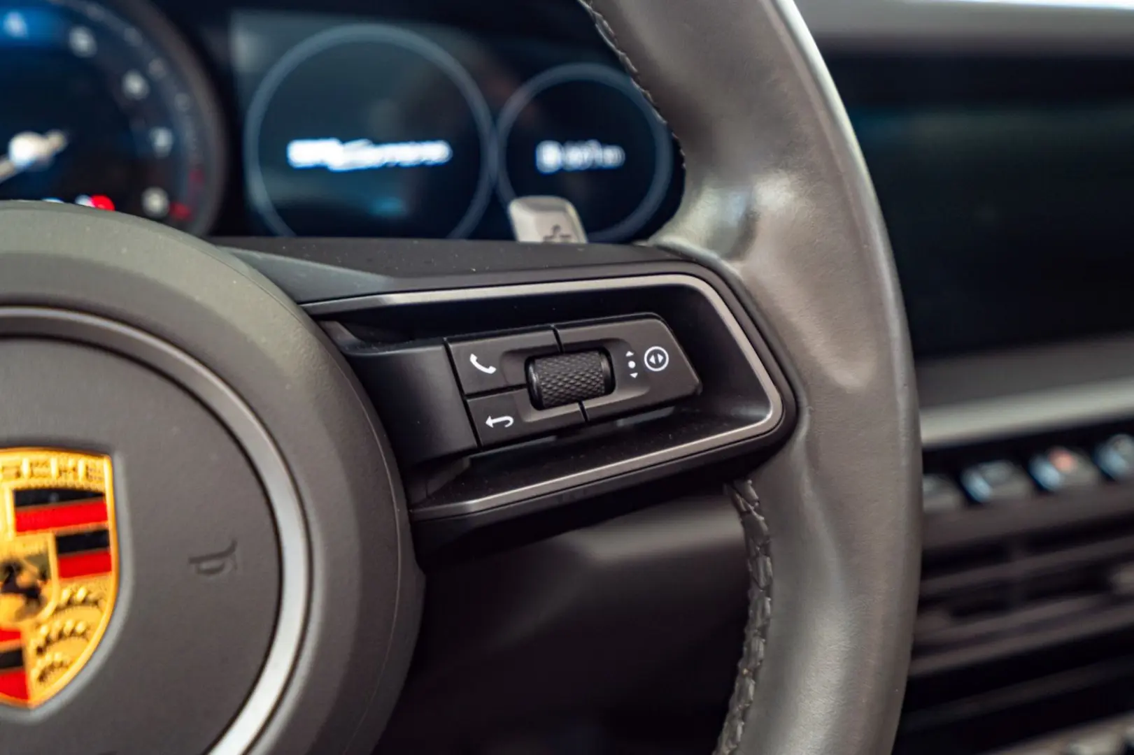 992 Carrera Cabrio PDK Approved2028 BOSE CAM LED