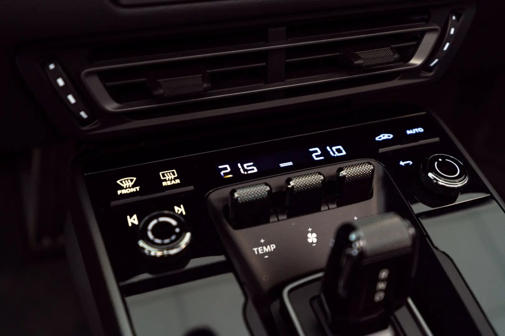 992 Carrera Cabrio PDK Approved2028 BOSE CAM LED