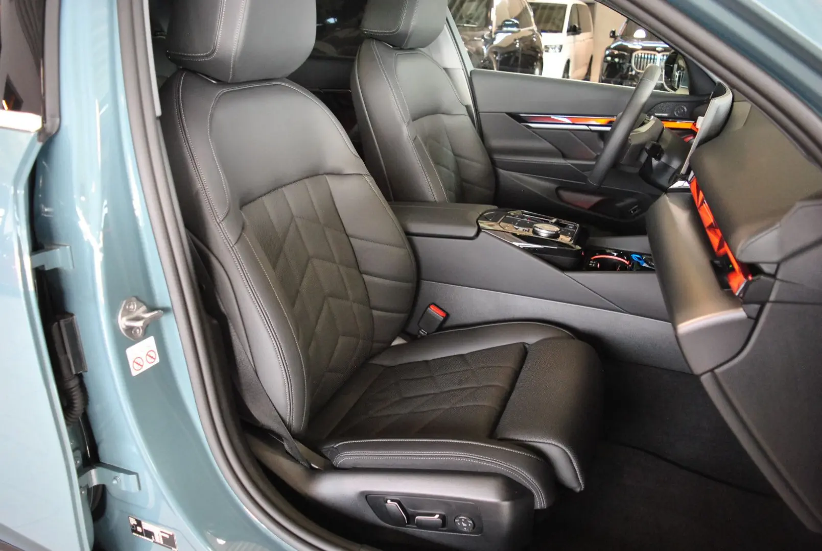 i5 Lim. 40 eDrive H K Rollos Panoram