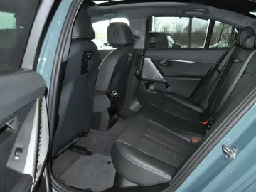 i5 Lim. 40 eDrive H K Rollos Panoram