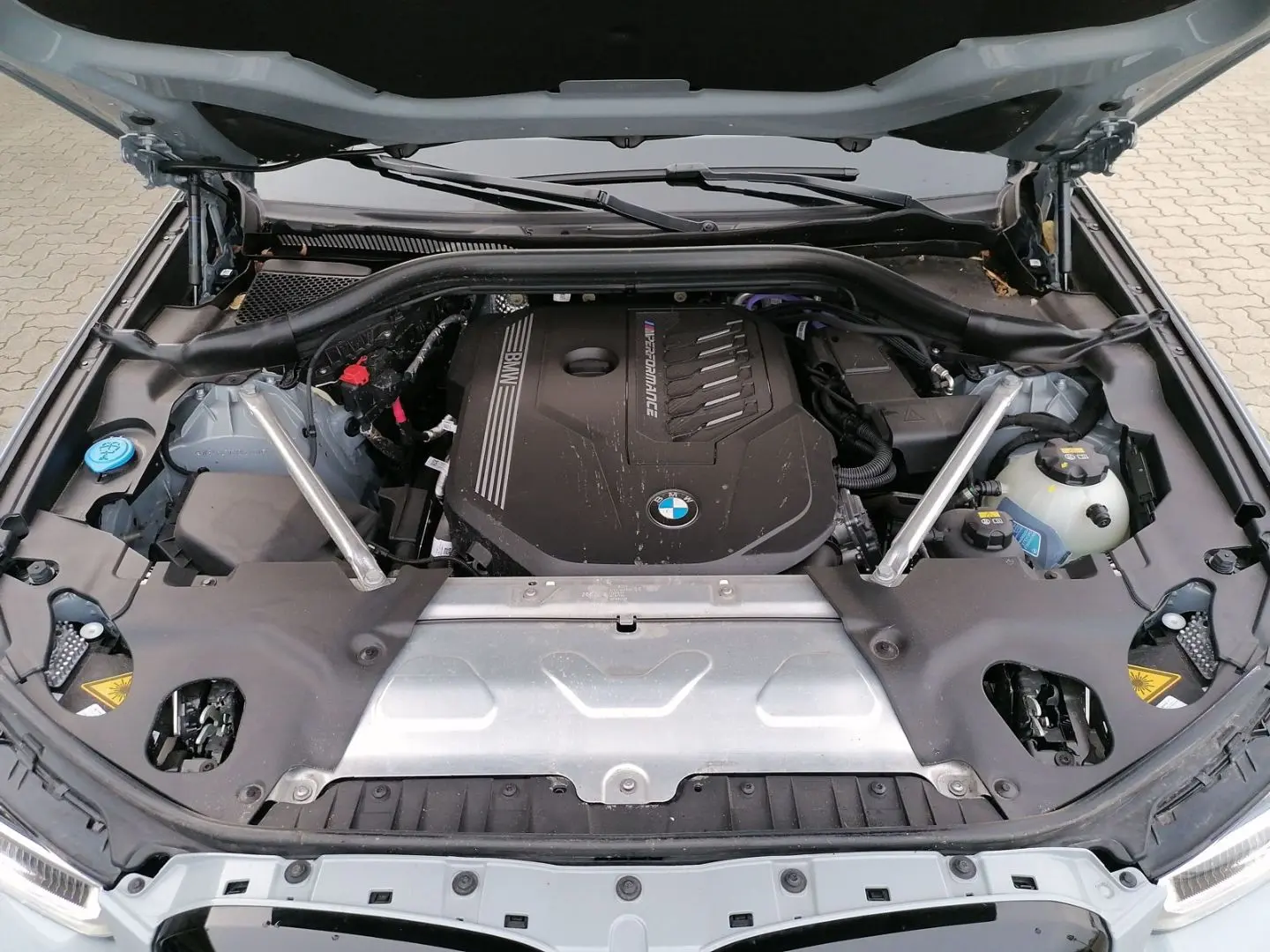 X4 M40 i Laser HUD DA PA Pano Memory Hifi DAB