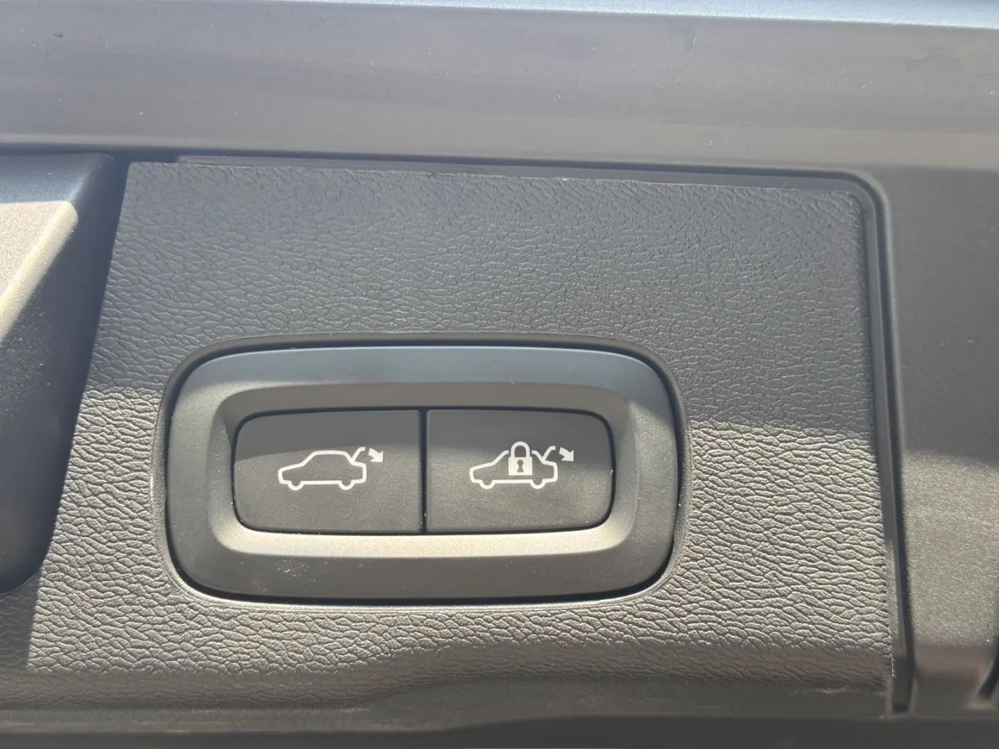 XC60 Ultimate AWD Lift PANO HUD ACC AHK 360