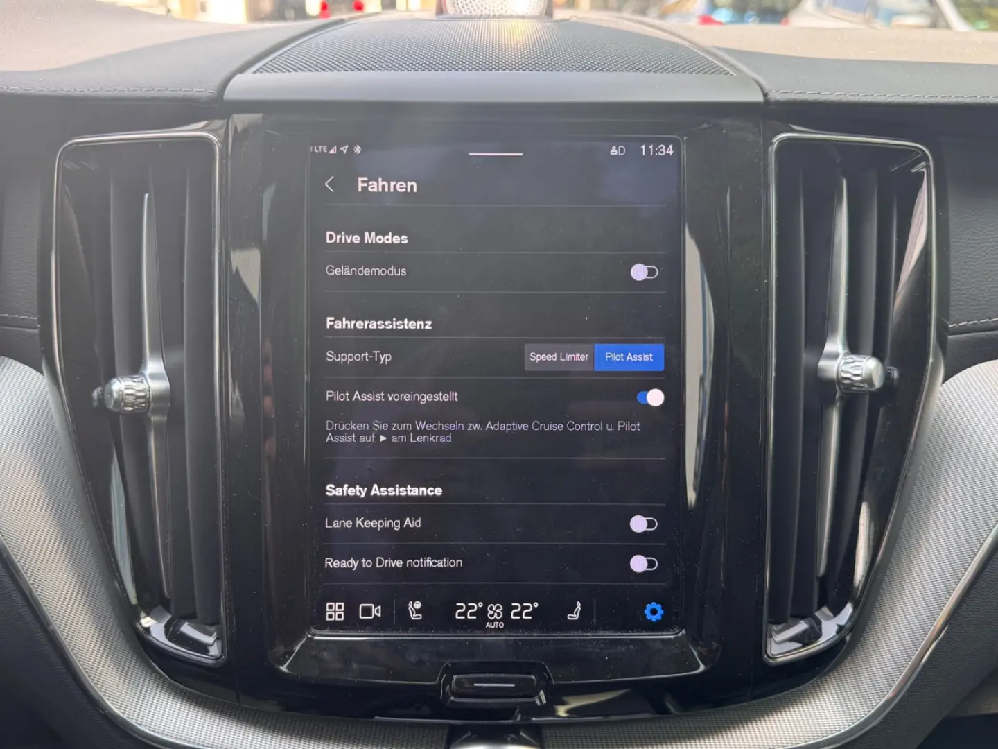 XC60 Ultimate AWD Lift PANO HUD ACC AHK 360