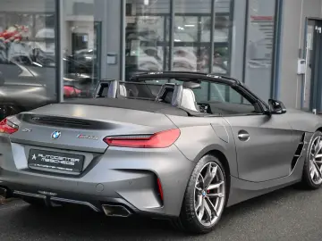 Z4 M40i M Shadow Live Cockpit Prof  Head-Up  19