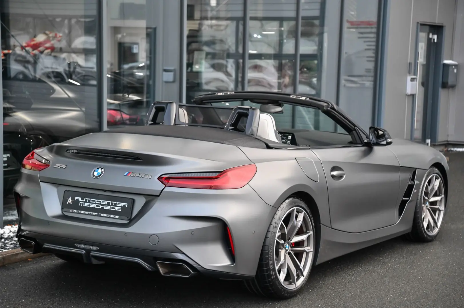 Z4 M40i M Shadow Live Cockpit Prof  Head-Up  19