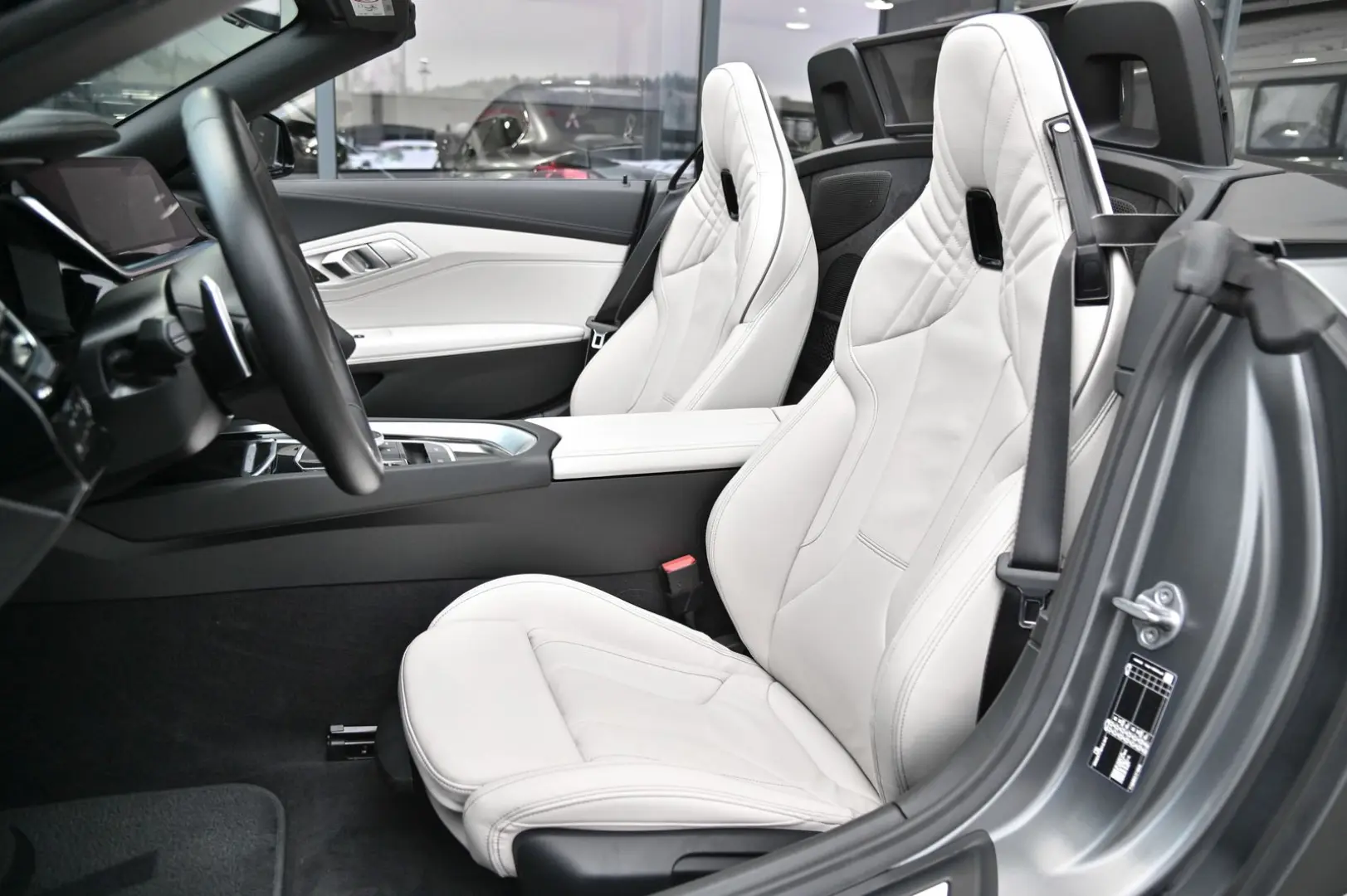 Z4 M40i M Shadow Live Cockpit Prof  Head-Up  19