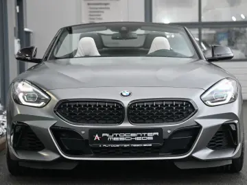 Z4 M40i M Shadow Live Cockpit Prof  Head-Up  19