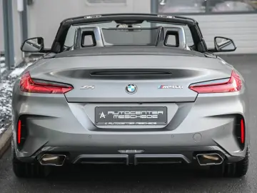 Z4 M40i M Shadow Live Cockpit Prof  Head-Up  19