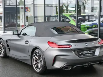 Z4 M40i M Shadow Live Cockpit Prof  Head-Up  19