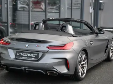 Z4 M40i M Shadow Live Cockpit Prof  Head-Up  19