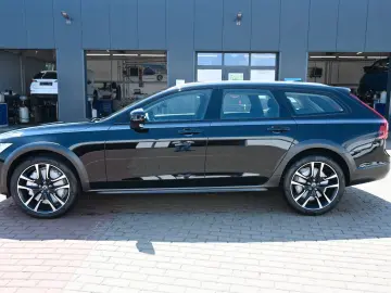 V90 B4 D AWD Cross Country Plus Pano STHZG AHK