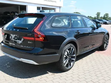 V90 B4 D AWD Cross Country Plus Pano STHZG AHK