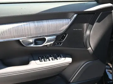 V90 B4 D AWD Cross Country Plus Pano STHZG AHK