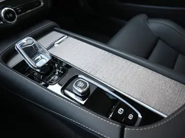 V90 B4 D AWD Cross Country Plus Pano STHZG AHK