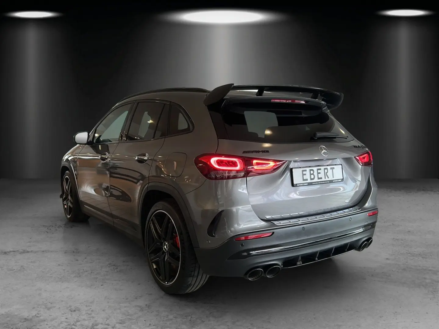 GLA 45 S AMG Perf.Sitze DISTRO Massage AERO Pano