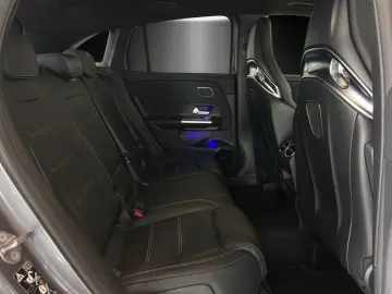 GLA 45 S AMG Perf.Sitze DISTRO Massage AERO Pano