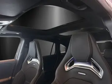 GLA 45 S AMG Perf.Sitze DISTRO Massage AERO Pano