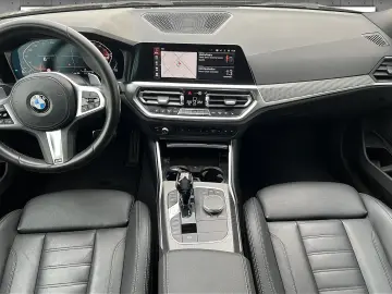 320d Limousine aut.   M SPORT   NAVI   HIFI   LE