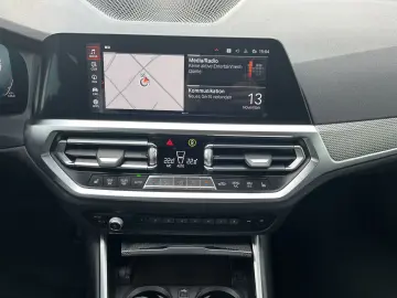 320d Limousine aut.   M SPORT   NAVI   HIFI   LE