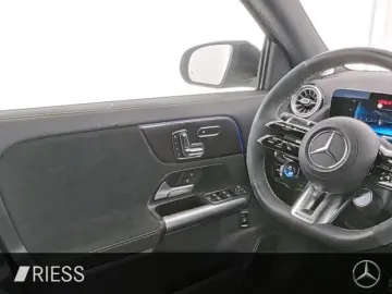 GLA 45 AMG S 4M Magno Aero Premim Plus Pano Dist