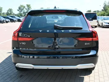 V90 B4 D AWD Cross Country  Pano STDHZG ACC