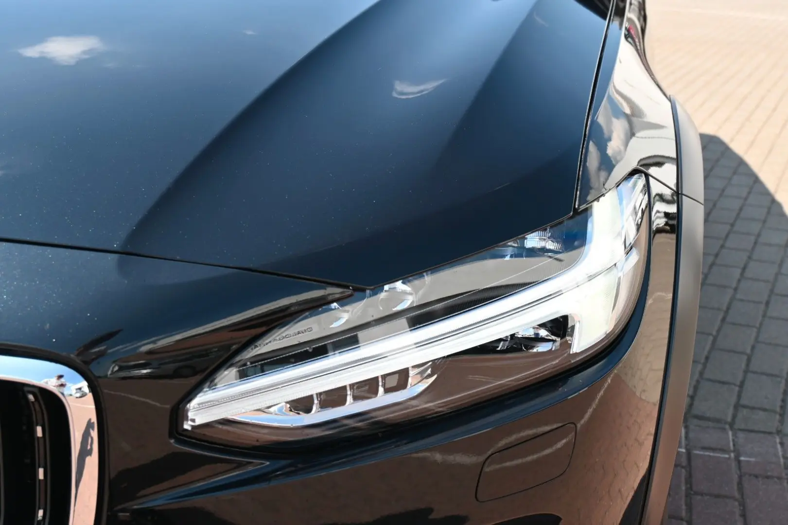 V90 B4 D AWD Cross Country  Pano STDHZG ACC