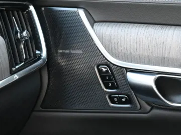 V90 B4 D AWD Cross Country  Pano STDHZG ACC