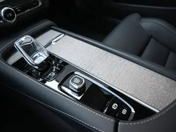 V90 B4 D AWD Cross Country  Pano STDHZG ACC