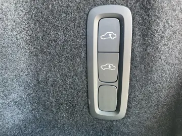 XC60 B4 Plus Dark 360  ACC LHZ LUFT PANO STDHZ