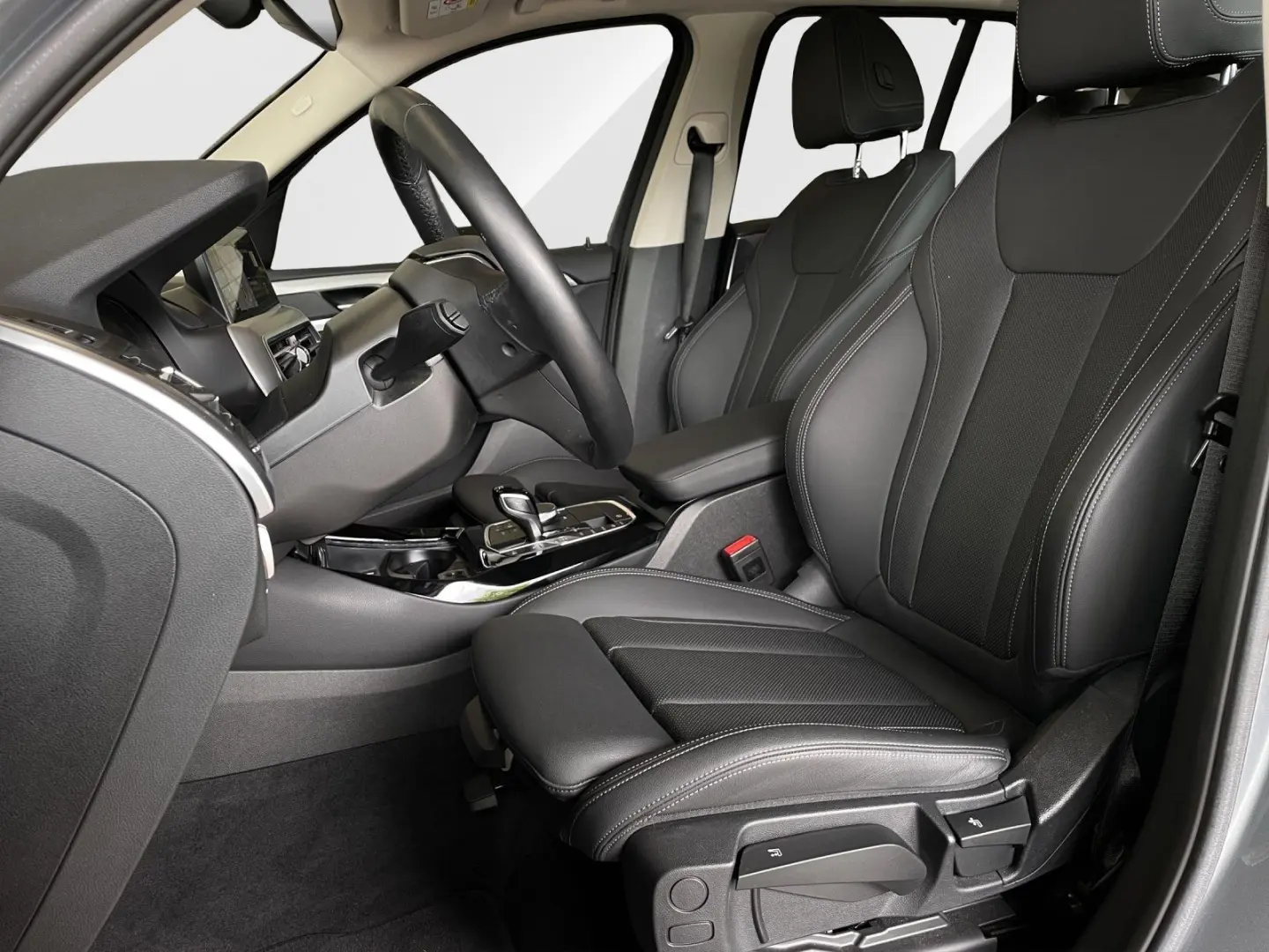 X3 xDrive20d LED   AHK   Sitzheiz.   DAB   HIFI