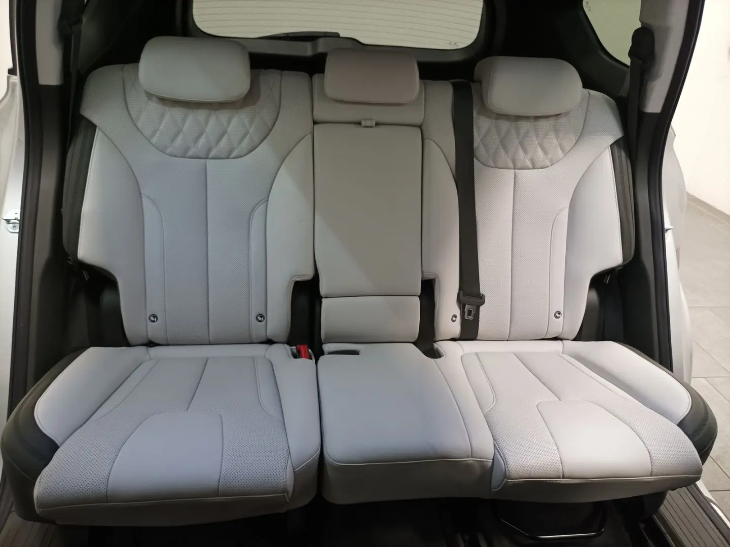 Santa Fe 1.6 T-GDI 4WD Navi HUD 360  Lenkrhzg.