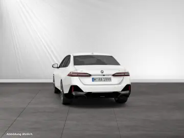 540d xDrive  € 1.190 Zubehörbonus M Sport