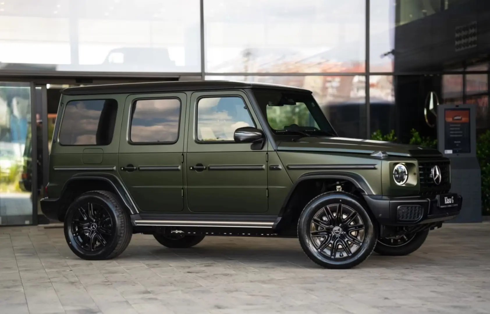 Mercedes-Benz G 580 Linia 580 AMG