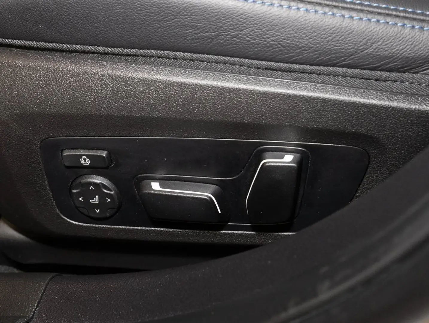 330i M Sportpaket HK HiFi DAB LED RFK Klimaaut.