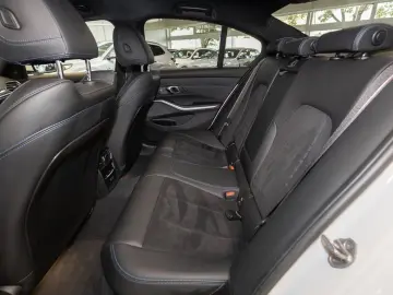 330i M Sportpaket HK HiFi DAB LED RFK Klimaaut.