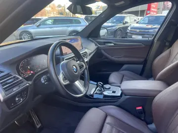 X3 xDrive20i M Sport Navi 360  SHZ DAB