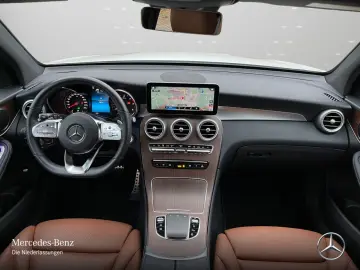 GLC 300 de 4M AMG Night Pano AHK AssPak Kamera