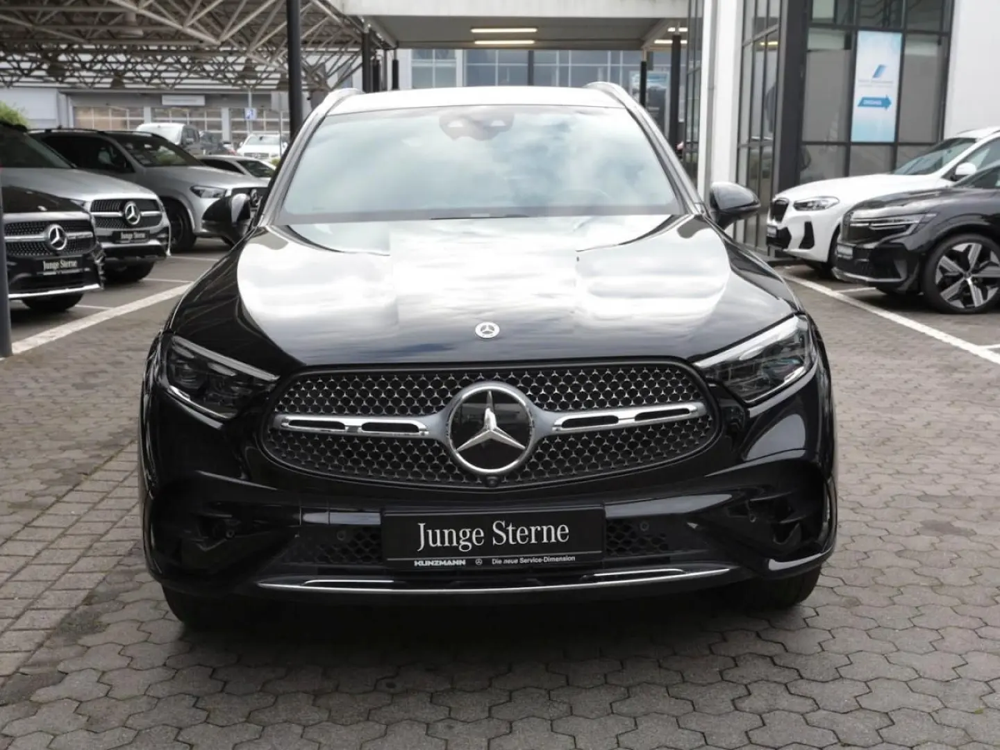 GLC 220 d 4M AMG MBUX Navi Distronic 360