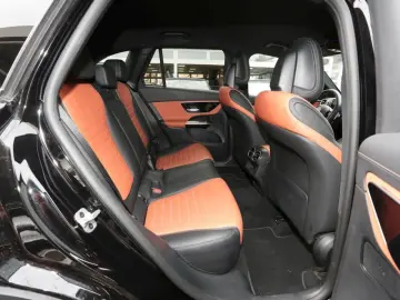 GLC 220 d 4M AMG MBUX Navi Distronic 360