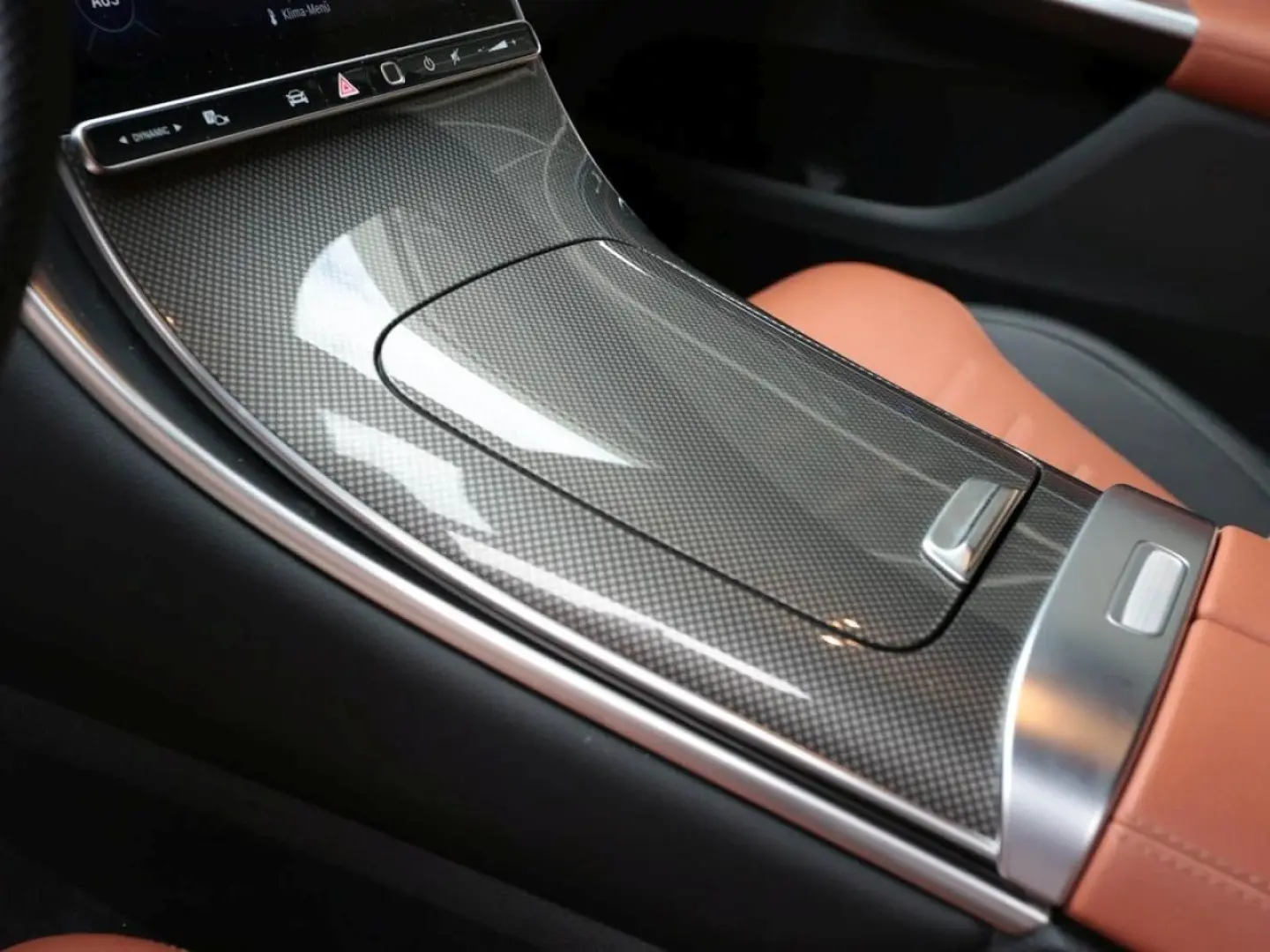 GLC 220 d 4M AMG MBUX Navi Distronic 360