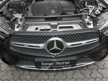 GLC 220 d 4M AMG MBUX Navi Distronic 360