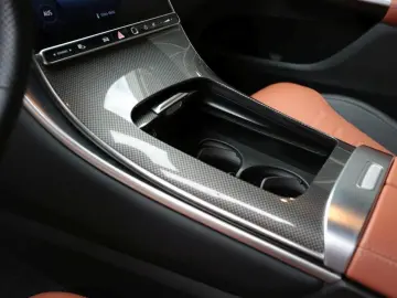 GLC 220 d 4M AMG MBUX Navi Distronic 360